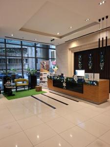 Greenbelt Hamilton Residences by ChiKat