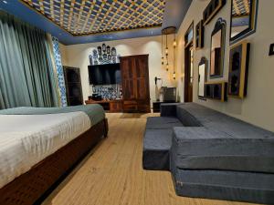 Blissful Stay, LUX Suites & Tint of Mint - 1 BHK Apartment, 5min Beach, Auroville Pondicherry