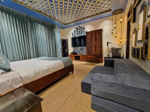 Blissful Stay, LUX Suites & Tint of Mint - 1 BHK Apartment, 5min Beach, Auroville Pondicherry