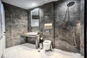 World Luxury Suites Trikala