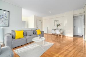 One North Living - Marousi - Omorfokklisias 27 by K&M