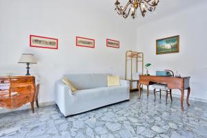 GuestHost - Partenope Stadium House