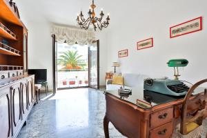 GuestHost - Partenope Stadium House