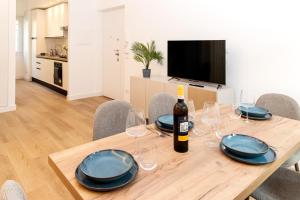 Penthouse Meda 169 -Modern Apartment near Tiburtina