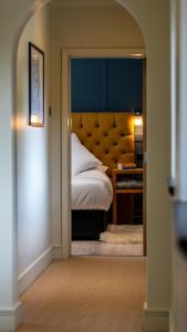 Nor67 - Witley Park House