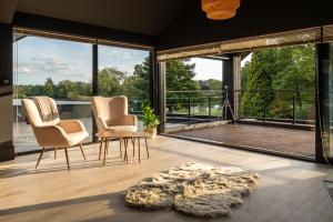 Nor67 - Witley Park House