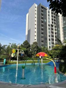 Maya Bay Splashmania Homestay