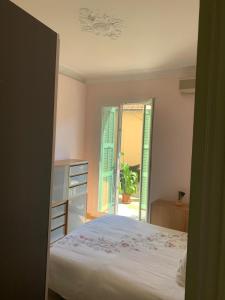 Appartement et terrasse Nice centre