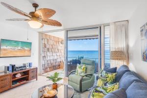 Kulakane 211 · KK 211 Updated OceanFront Whale Watching