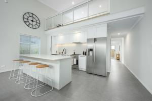 Coastal Comfort in Golden Bay