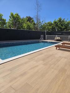 Apto delux 150m praia