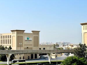 Palm Jumeirah Lifestyle - Elegant Waterfront Studio