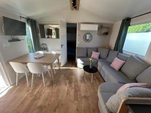 Mobil-Home 419 Camping Lac des rêves proche de la mer