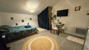Studio cosy au calme , Boé