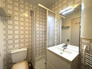 Studio cosy pour 2 avec animaux acceptés et parking privé proche de locéan - FR-1-379-32