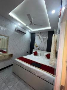 Saksham palace hotel