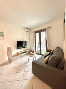 Rosemary - Cosy and warm in the south