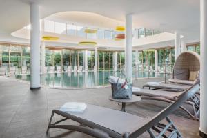 DAS SIEBEN - Adults Only