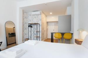 Brand New Design Studio - Alameda Square