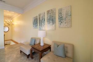 Evelyns Oasis