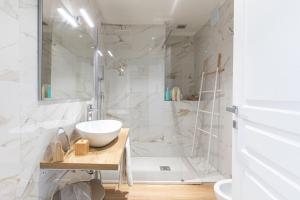 Feel Boutique Rooms img33