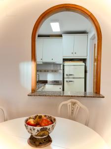 Cozy 2 bedroom apartment near Los Locos Beach