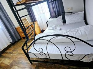 Kinyanjuis homes 004