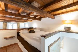 Reginella Suite Studio - Steps from Pantheon Wi-fi & AC