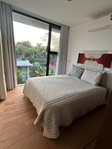 Casa recem construida in Itamambuca