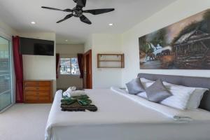 Luxury Seaview Villa, Infinity Pool, Sunset