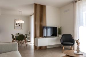 Casa Vistalago Mountain Lake Iseo Hospitality