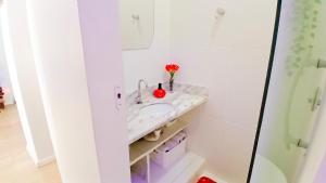 Amplo 3 Quartos em Copacabana - Wi-Fi, Ar e Perto da Praia