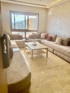 Bright & Cozy Apartment