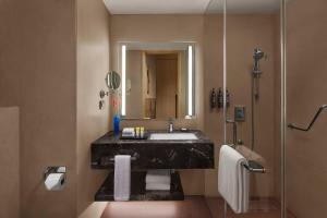 Hotel Linda Inn Near Delhi Airport