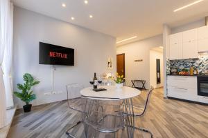 Pellegrini spaciuos 2 rooms Home