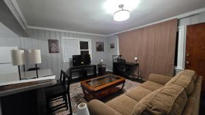 1 Bedroom apartment in downtown Crown Point