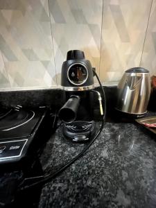 Arina Retreats Cozy Urban Studio