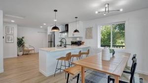 Karmens Lake Cottage A1