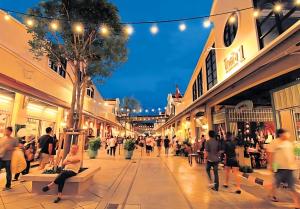 Self Check-in - HOUSE BKK96 Old Town Oasis - Your Cozy & Local Eats