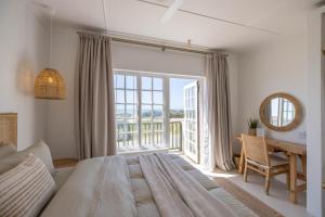 Ohana Retreat - Unbeatable Location - Sea Views