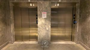 Studio 150m do mar | Ar | Piscina | Aceita Pet