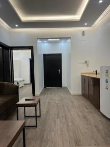 شقة فاخرة غرفتين نوم ماستر مع صالة