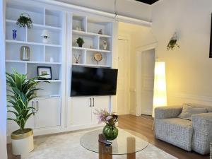 Charming Historic Balat House 2 Floors • 5 BR