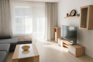 4-Quiet Apartment - 8 min from the center New building