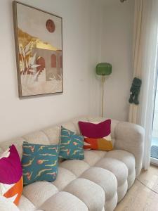 Ins apartment - 2 bedrooms - metro parking prive