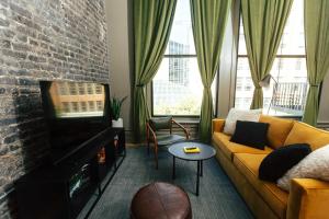 Loft 301 The William - 3rd Ave Views - Carrigans