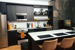 Loft 301 The William - 3rd Ave Views - Carrigans