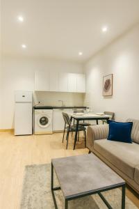 Modern Apartment Blloku Area Self Check-In