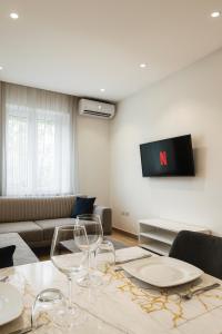 Modern Apartment Blloku Area Self Check-In