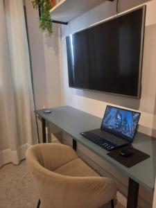 Apto Studio novo perto do metrô com wi-fi